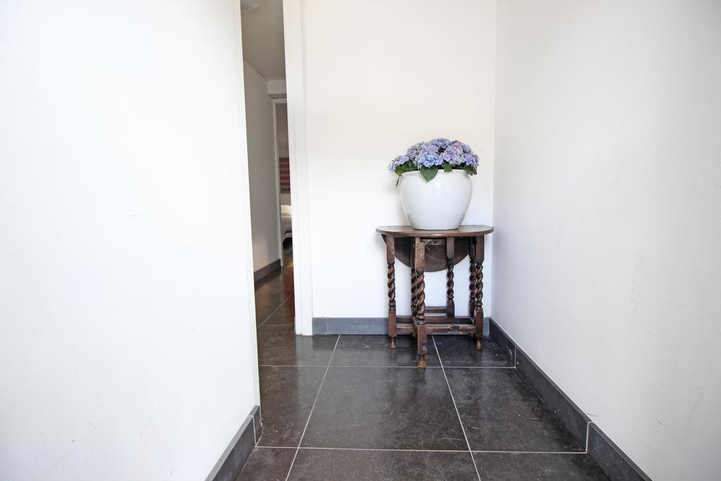 Ground Floor Canal Apartment Amsterdam Ngoại thất bức ảnh